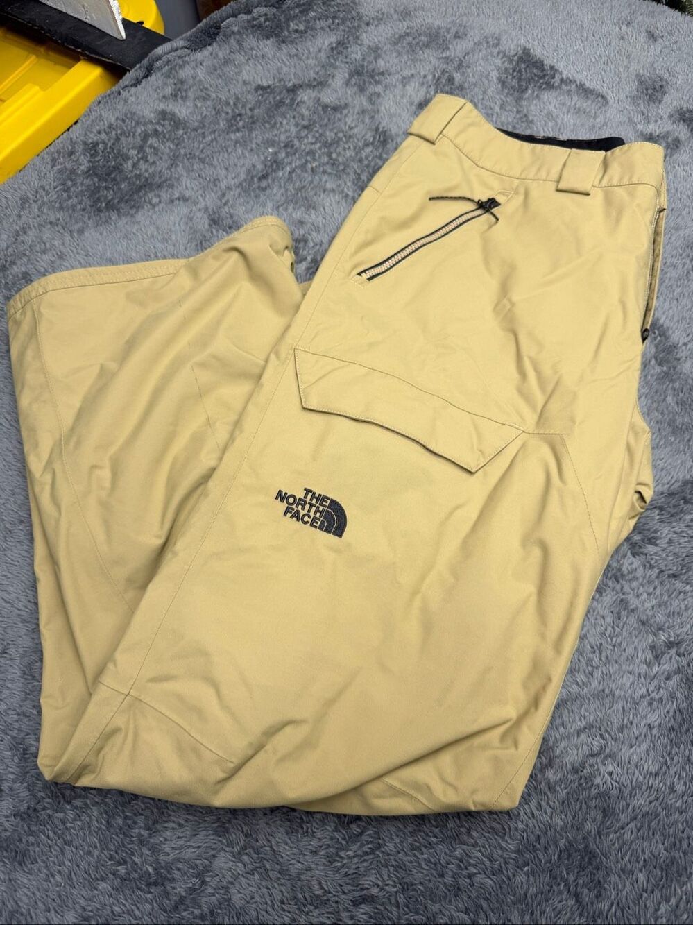 The North Face DryVent Snow Pants - Men's Medium. Inseam 30”.
